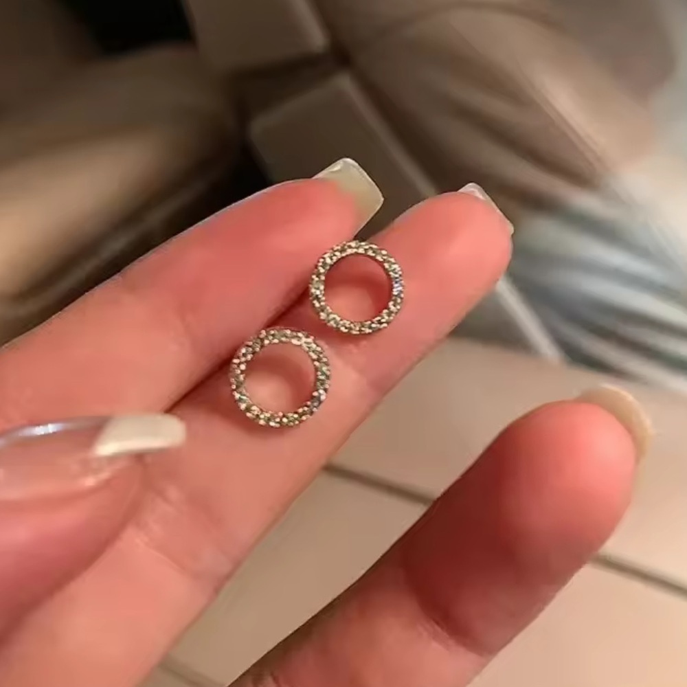 Solid Silver Circle Stud Earrings | Swarovski Inspired Jewelry - Picture 5 of 5